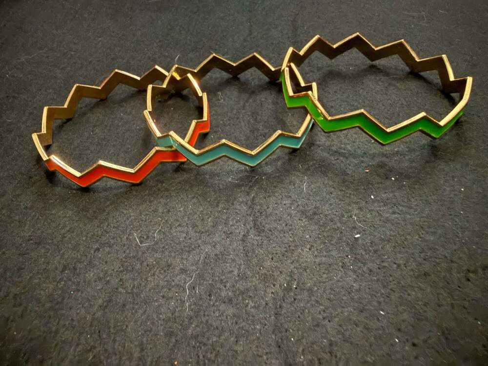 Vintage Gold Tone Enamel Zig Zag Chevron Stackable Bangle Bracelets Set of 3